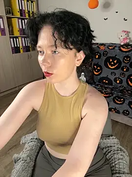 RinaShy online show from October 30, 2025, 5:06 am