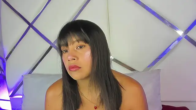 Dulce Pettit online show from October 24, 2025, 12:59 pm