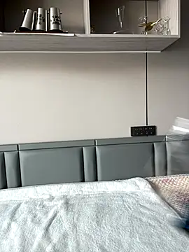 xiaomei-11 online show from October 6, 2025, 4:02 am