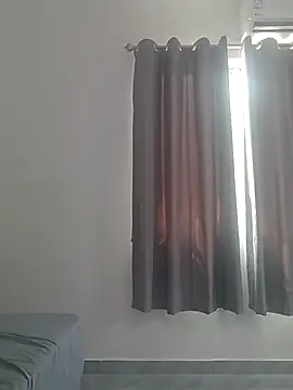 Snapshot of hiwoaini chatting on July 1, 2026, 6:25 am hiwoaini online show from July 1, 2026, 6:25 am