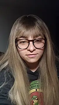 Aurora blaack online show from December 17, 2025, 4:17 am