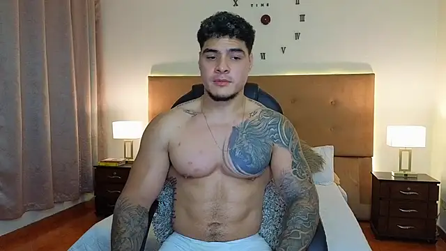 Snapshot of Steven_Velez chatting on April 21, 2026, 1:42 am Steven Velez online show from April 21, 2026, 1:42 am