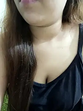 Snapshot of loving_candy chatting on September 11, 2025, 7:52 am loving candy online show from September 11, 2025, 7:52 am