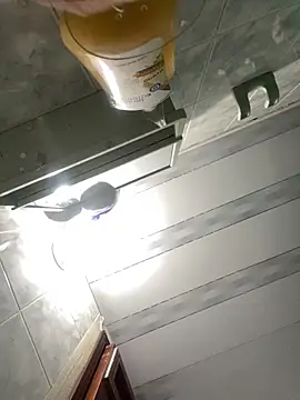 Sallem Pink online show from October 8, 2025, 9:22 am