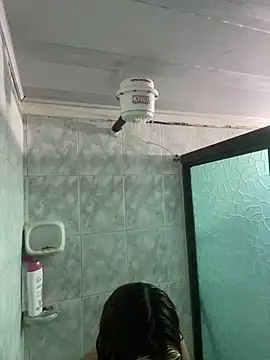 Sallem Pink online show from October 14, 2025, 12:17 pm