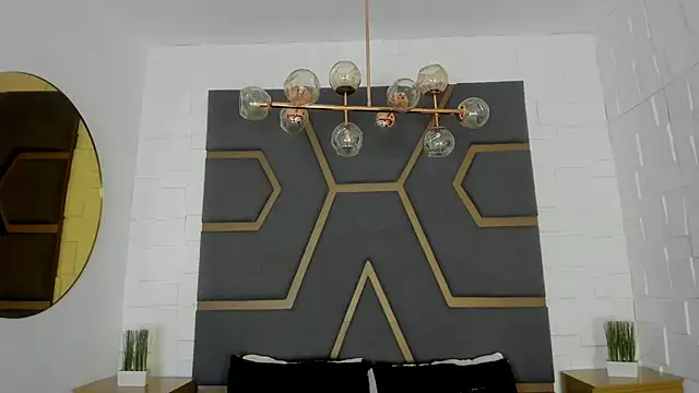 MeganHoffmaan online show from November 7, 2025, 7:29 pm