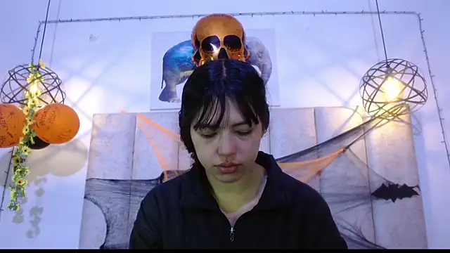 malejahotcs01 online show from October 30, 2025, 11:19 am