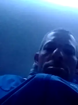 Pilantra12345 online show from September 21, 2025, 11:32 pm