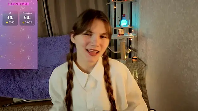 Nika OMG online show from November 5, 2025, 8:23 pm