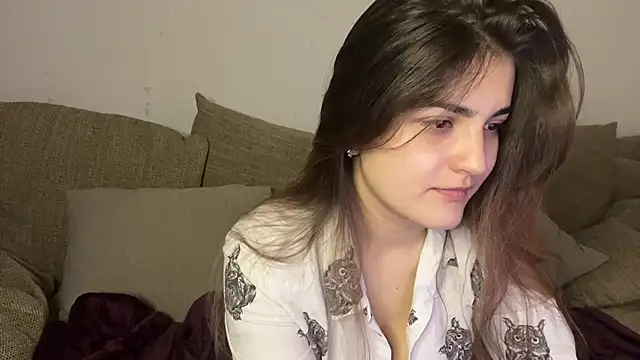 Snapshot of Vivalenti_Kiss chatting on October 27, 2025, 11:44 am Vivalenti Kiss online show from October 27, 2025, 11:44 am