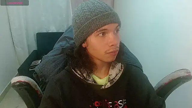 Xoxo Smiles online show from April 12, 2026, 8:23 pm