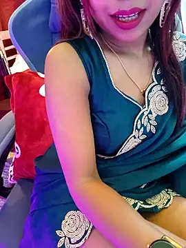 Snapshot of Puja-baby chatting on February 20, 2026, 1:13 pm Puja-baby online show from February 20, 2026, 1:13 pm