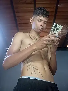 God Eros 23cm online show from March 25, 2026, 6:18 pm