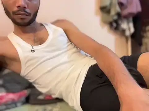 hunterasiaaaa online show from July 8, 2026, 10:27 am