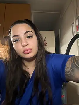 sexybunny18255 online show from November 25, 2025, 10:32 pm