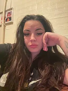 sexybunny18255 online show from December 13, 2025, 11:22 pm