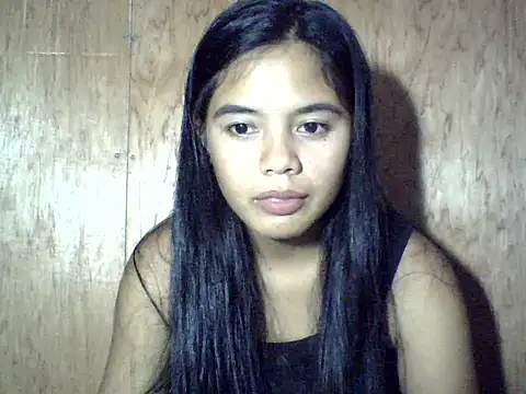 sweet heaven00 online show from December 1, 2025, 1:39 am