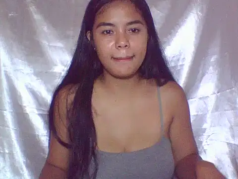 sweet heaven00 online show from December 3, 2025, 12:44 am