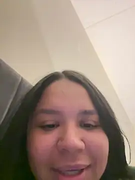 Curvyhot1315 online show from July 26, 2026, 2:29 am