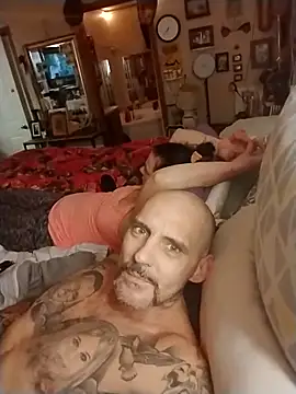 BonnienClyde5421 online show from March 3, 2026, 12:39 am