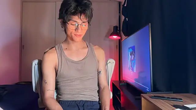 Snapshot of Angel_bunny2 chatting on September 9, 2025, 2:21 am Angel bunny2 online show from September 9, 2025, 2:21 am