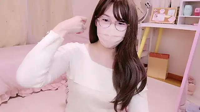 SAYORIxo online show from December 4, 2025, 10:47 am