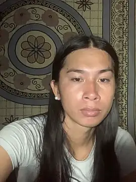 Snapshot of Asian_PrettyAle chatting on August 4, 2026, 1:10 am Asian PrettyAle online show from August 4, 2026, 1:10 am
