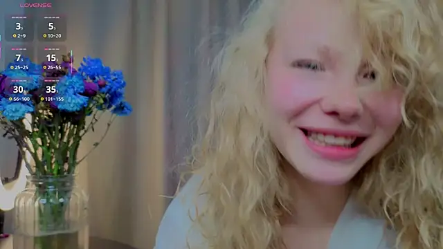 emilyshepar d online show from November 14, 2025, 3:21 am