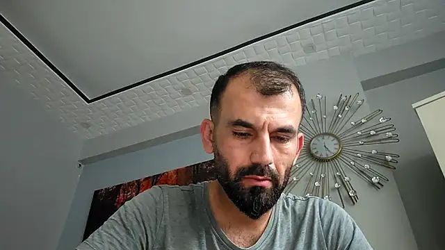 Apooabe online show from October 5, 2025, 3:25 pm