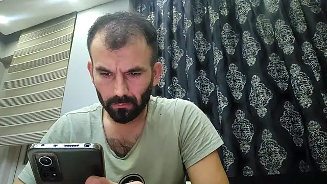 Apooabe online show from December 17, 2025, 3:39 pm