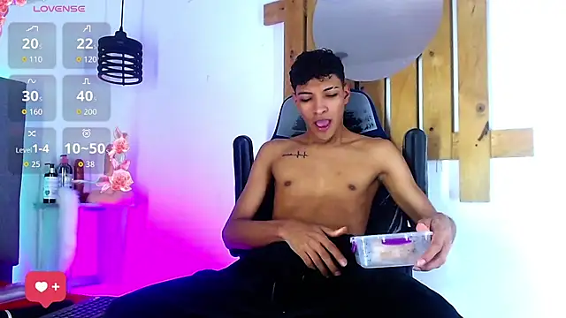 Rick Wade online show from November 26, 2025, 4:01 am