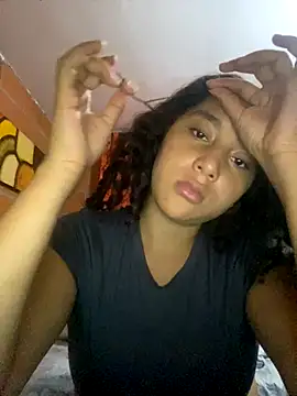 Snapshot of AnaisVelvet11 chatting on October 27, 2025, 1:06 am AnaisVelvet11 online show from October 27, 2025, 1:06 am