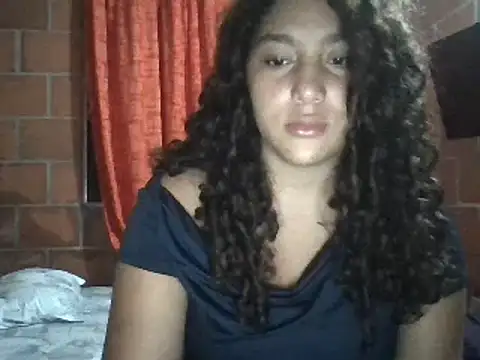 Snapshot of AnaisVelvet11 chatting on October 12, 2025, 11:50 pm AnaisVelvet11 online show from October 12, 2025, 11:50 pm