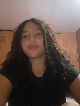 Snapshot of AnaisVelvet11 chatting on November 9, 2025, 12:14 am AnaisVelvet11 online show from November 9, 2025, 12:14 am