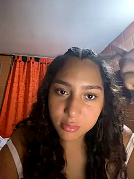 Snapshot of AnaisVelvet11 chatting on November 17, 2025, 12:14 am AnaisVelvet11 online show from November 17, 2025, 12:14 am