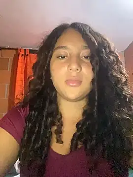 Snapshot of AnaisVelvet11 chatting on October 31, 2025, 1:13 am AnaisVelvet11 online show from October 31, 2025, 1:13 am