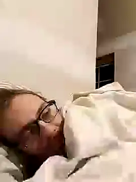 Snapshot of dandonn chatting on January 25, 2025, 3:30 am dandonn online show from January 25, 2025, 3:30 am