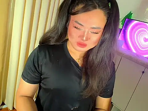 Snapshot of ursexy_ceciliaxx chatting on May 16, 2026, 12:04 pm ursexy ceciliaxx online show from May 16, 2026, 12:04 pm