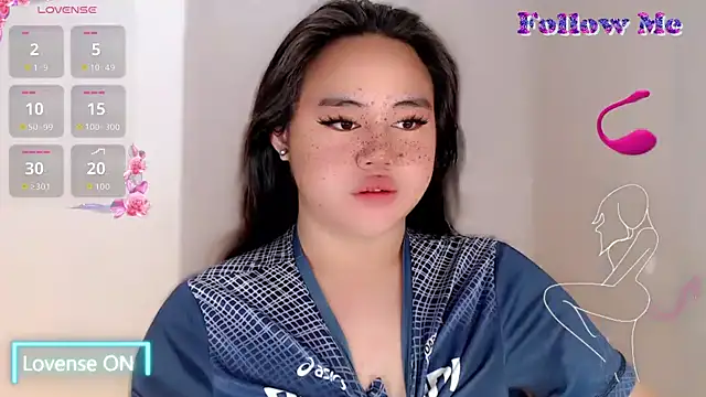 ursexy ceciliaxx online show from February 11, 2026, 7:47 pm