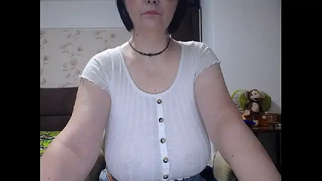 Mary x online show from May 26, 2026, 3:26 am