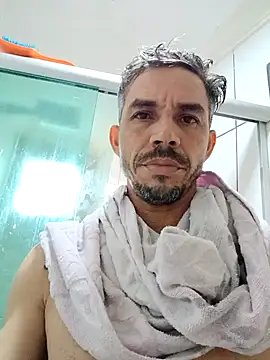 QfabO123 online show from October 23, 2025, 8:07 pm