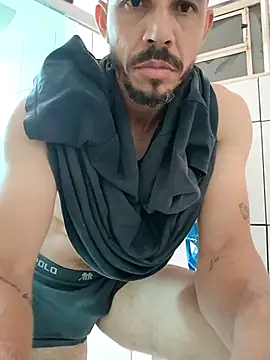 QfabO123 online show from December 4, 2025, 5:01 pm