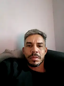 QfabO123 online show from October 16, 2025, 9:45 pm