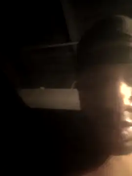 Snapshot of slimeshadyfreak chatting on November 22, 2025, 11:31 am slimeshadyfreak online show from November 22, 2025, 11:31 am