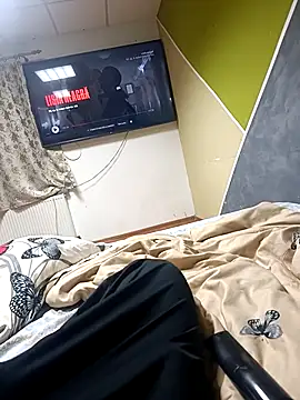 Georgerazvan1989 online show from November 6, 2025, 1:04 pm