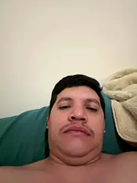 michael877675 online show from December 16, 2025, 11:58 am