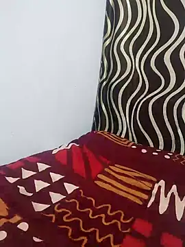 Snapshot of Sweetfucker_ chatting on November 12, 2025, 9:13 am Sweetfucker online show from November 12, 2025, 9:13 am