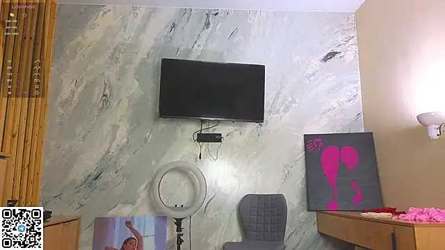 Snapshot of miss_bubbles_ chatting on November 22, 2025, 12:43 am miss bubbles online show from November 22, 2025, 12:43 am