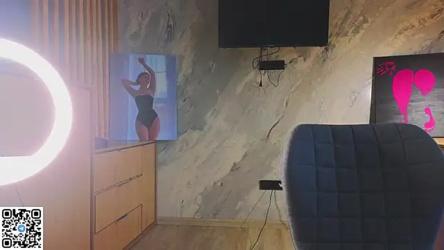 Snapshot of miss_bubbles_ chatting on November 8, 2025, 2:37 am miss bubbles online show from November 8, 2025, 2:37 am