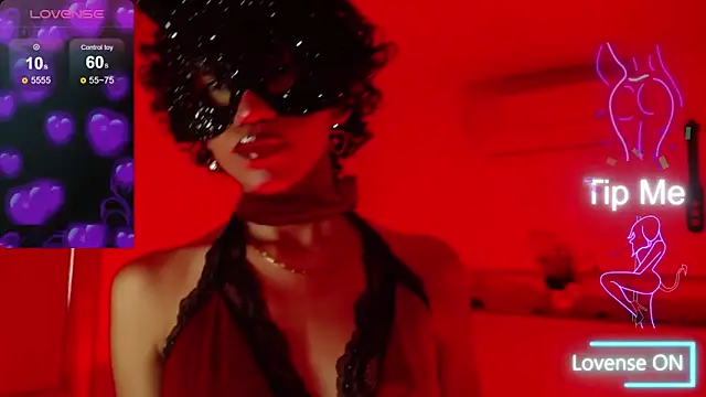 KittyLove s online show from September 20, 2025, 9:42 pm